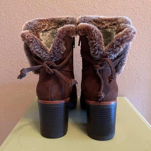 Naturalizer Winter Boots - Picture 3 of 4